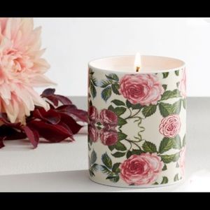 NIB ROSE CANDLE DISCONTINUED!!!!
